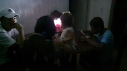 En respuesta a prolongados apagones, protestan residentes de los repartos Guiteras y La Lisa, en La Habana.