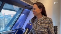 "Maduro va a salir con o sin negociación"